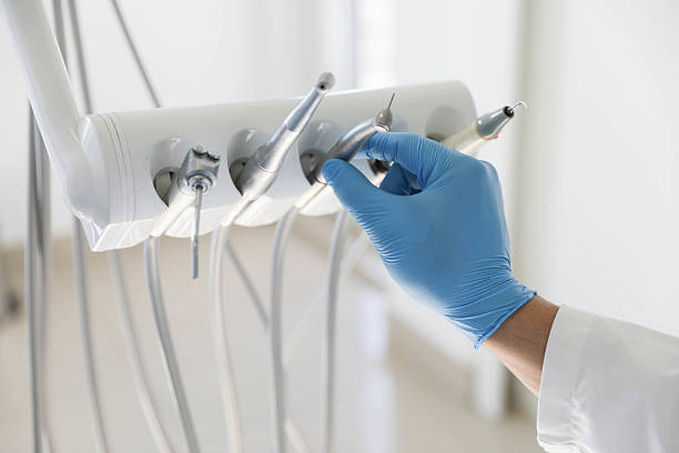 Professional Teeth Cleaning And Checkup technician working in Broadview, IL